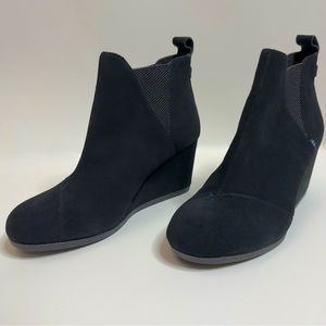 TOMS Kayley Pull On Wedge Ankle Boots Sz 7.5